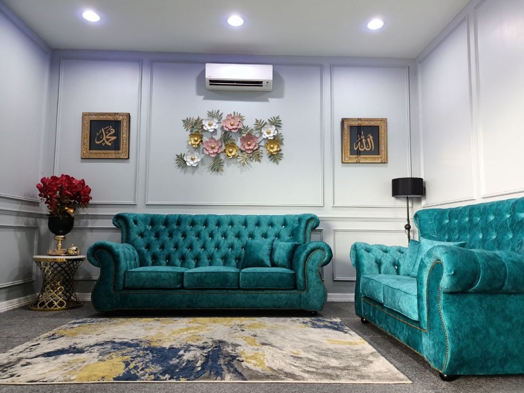 High back chesterfield outlet