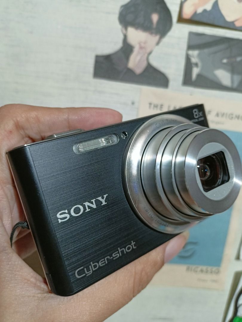 Sony cybershot DSC W730, Photography, Cameras on Carousell