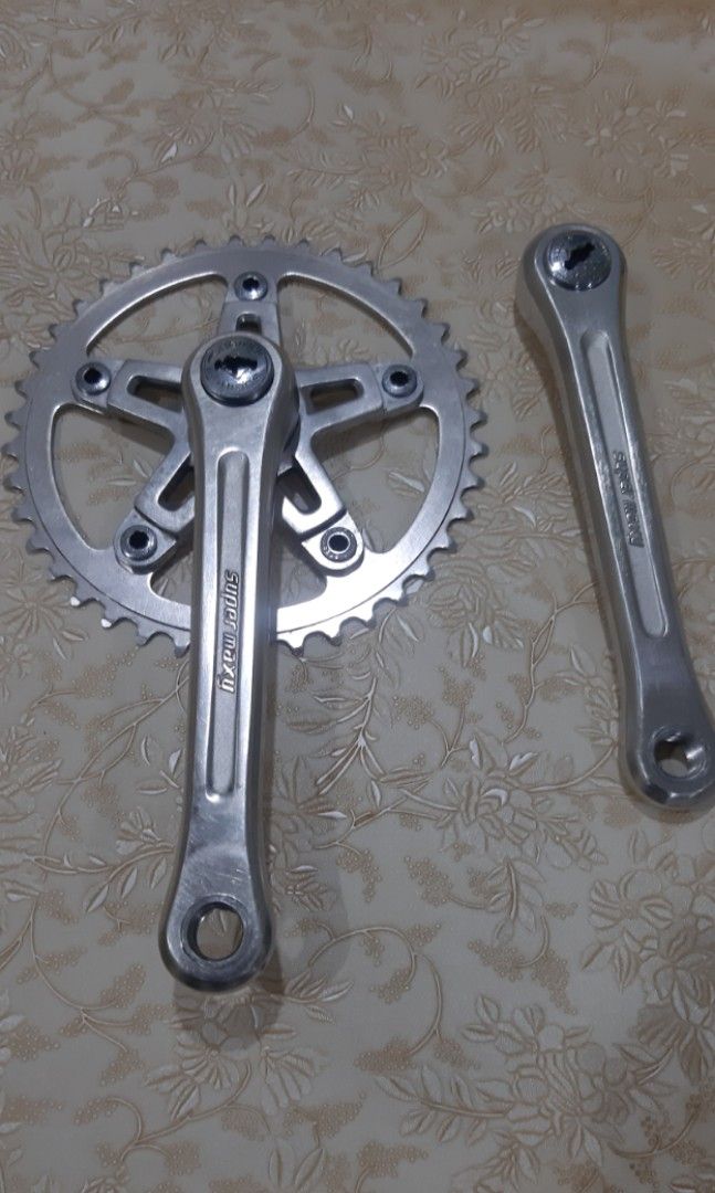 Super maxy cranks top