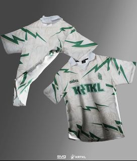 (Category: ) located in . Submitted by uy4wardrobe (Listing ID 1204326368, Image 1). Description: .