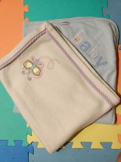 Swaddle and Blanket 100for 2