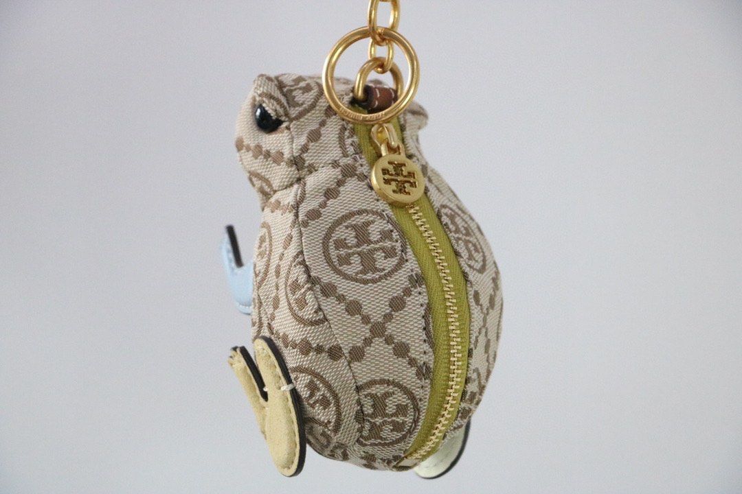 Amazon.com: Tory Burch Women's Britten Zip Continental Wallet (Tiramisu) :  Clothing, Shoes & Jewelry