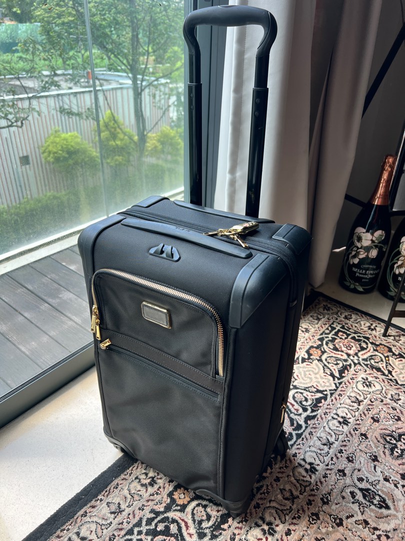 Tumi four 2024 wheel carry on
