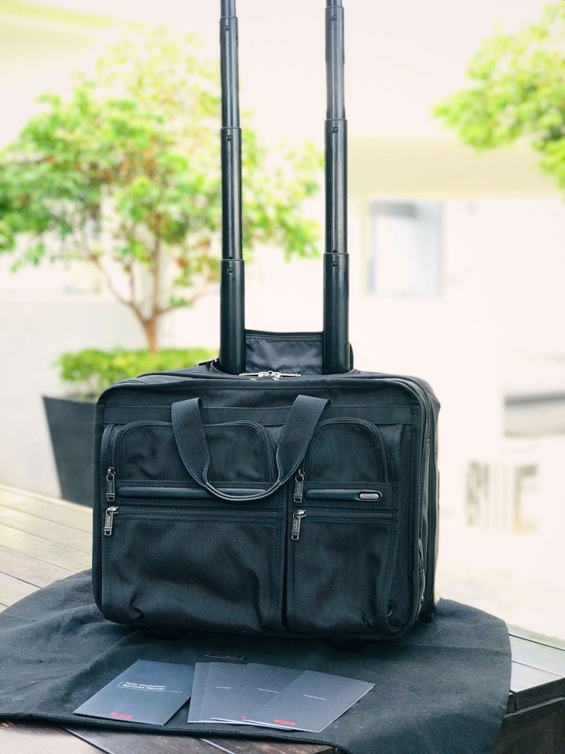Tumi trolley clearance laptop bag