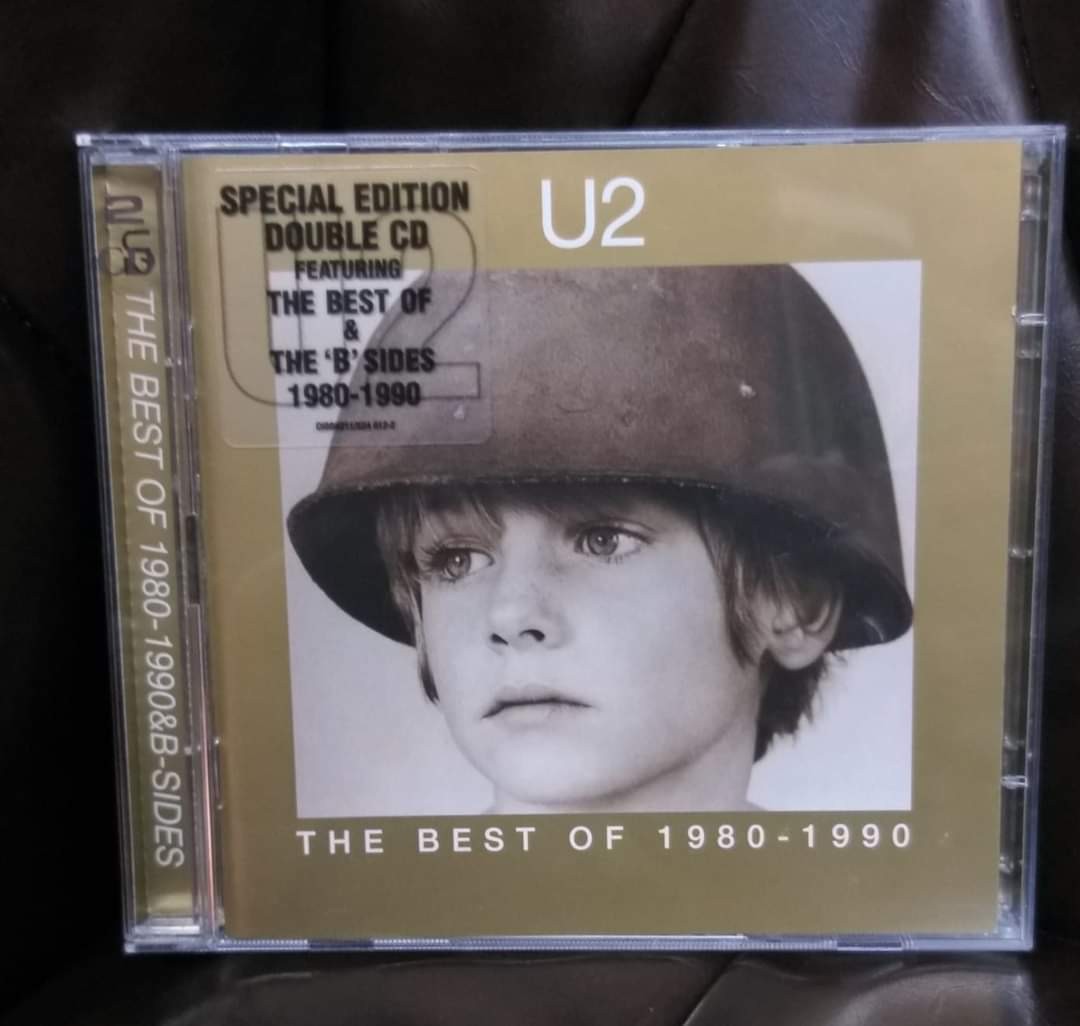 U2. The Best Of 1980-1990 Special edition double CD Featuring The