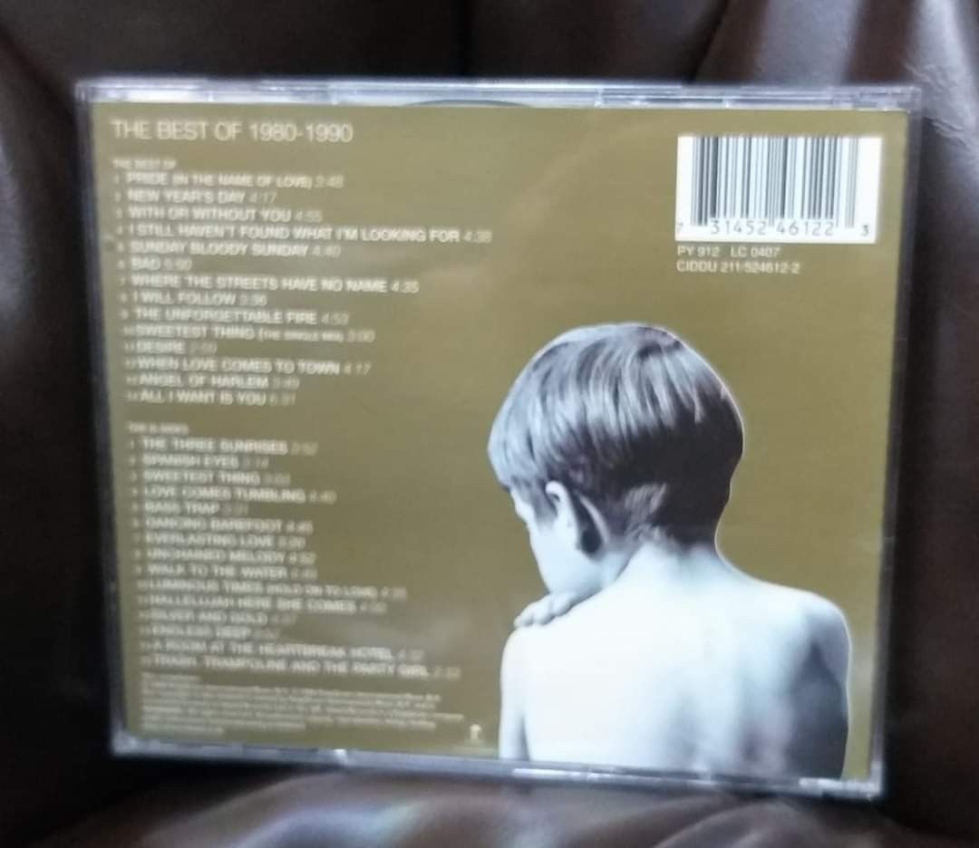 U2. The Best Of 1980-1990 Special edition double CD Featuring The