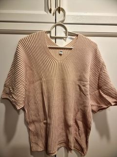 (Category: ) located in . Submitted by her.collection (Listing ID 1204368844, Image 1). Description: .