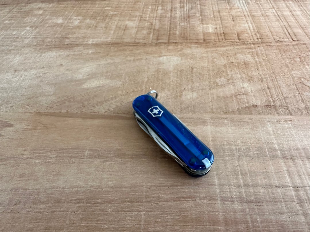 Victorinox Swiss Army Manager, Everything Else on Carousell