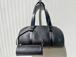 Authentic LOUIS VUITTON LV Black Epi Leather Drawstring Noe Shoulder Bag  #preloved, Women's Fashion, Bags & Wallets, Shoulder Bags on Carousell