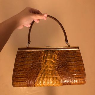 Vintage Crocodile Hand Bag 🐊