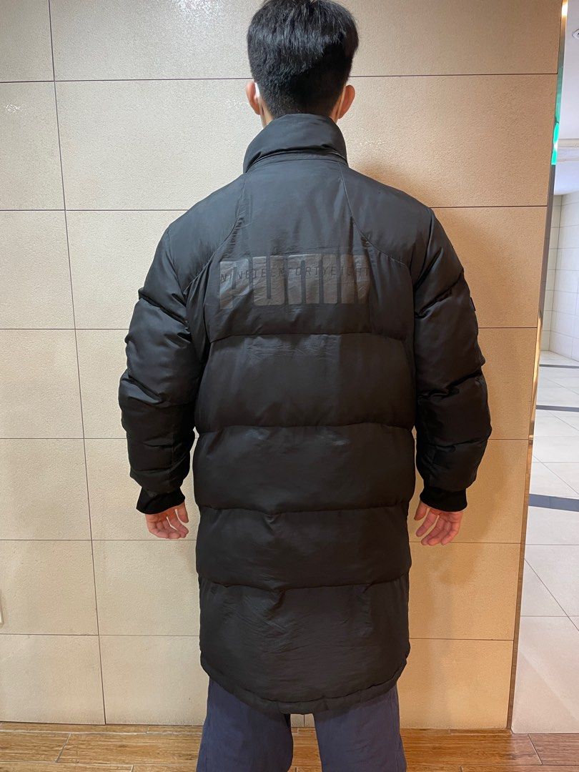 Winter Jacket (Category: Coats, Jackets and Outerwear) located in Singapore. Submitted by mickeymouss (Listing ID 1204302841, Image 1). Description: Puffy winter jacket, keep you super warm, there is sign of some small little holes and end of the zip holder chip off but can still zip or alternatively can use the Velcro. .