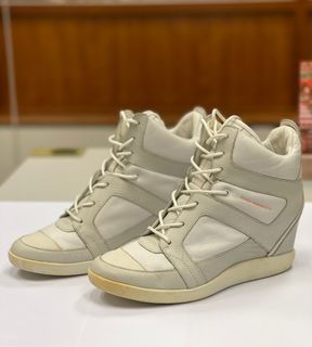 （分類：）位於 。 由 onekenneth 提交（商品編號 1204308361，圖片 1）。簡介： 。
