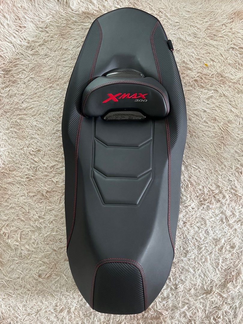 Yamaha Xmax sports comfort seat with carbon (lowered), Motorcycles