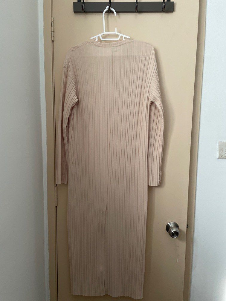 Zara cream hot sale pleated dress
