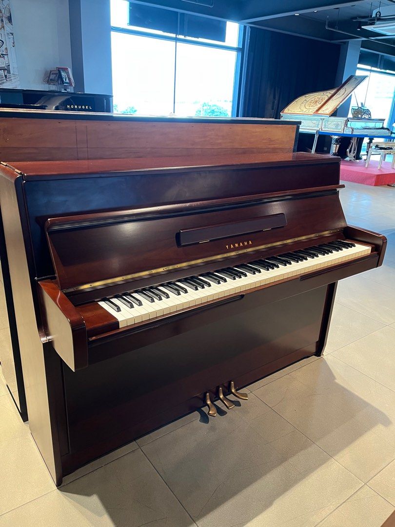 2nd hand outlet upright piano
