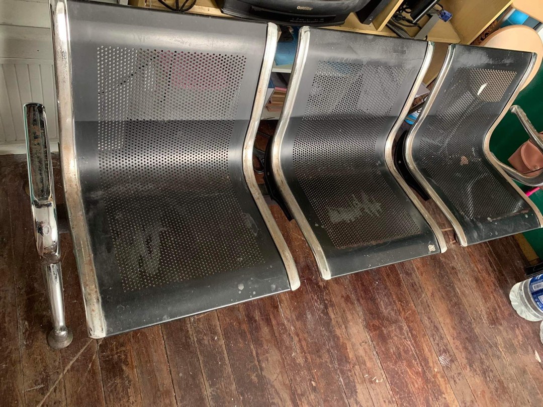 Steel chair hotsell olx