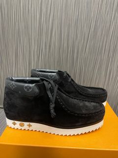 LV x NBA Boots, 名牌, 鞋及波鞋- Carousell