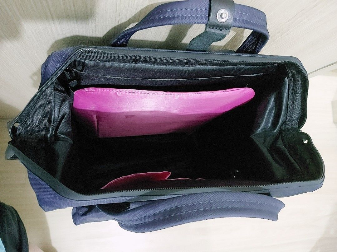 Anello backpack/laptop bag, Women's Fashion, Bags & Wallets, Backpacks