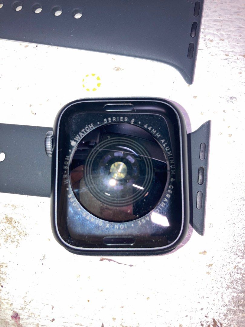 Icloud locked apple watch series 4 outlet