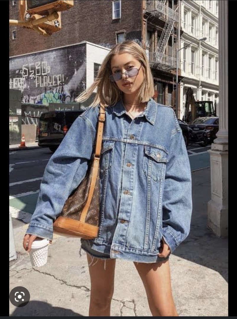 Authentic Levi's oversized denim jacket, Women's Fashion, Coats, Jackets  and Outerwear on Carousell