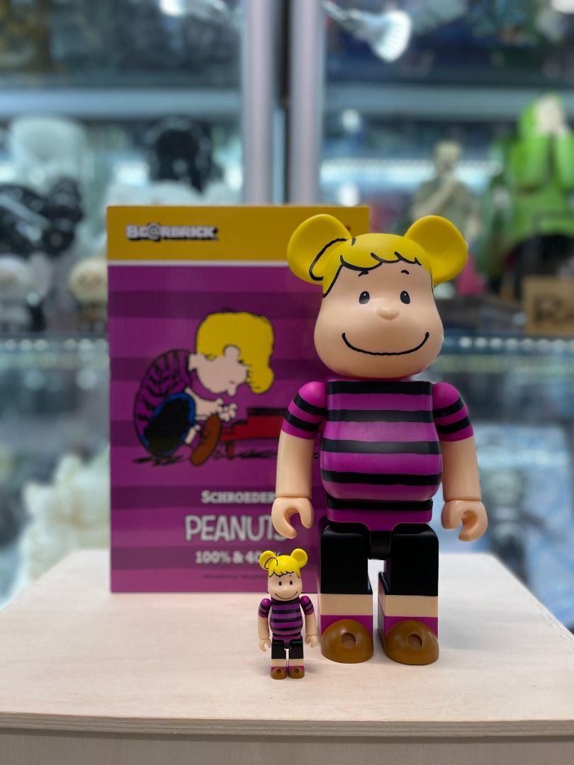 Bearbrick x Peanuts Schroeder 100% & 400% Snoopy, 興趣及遊戲, 玩具 ...