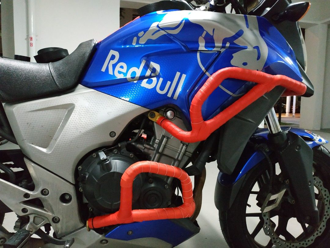 Carbon Red Wrap for Crash Bar on CB400X, Motorcycles, Motorcycle