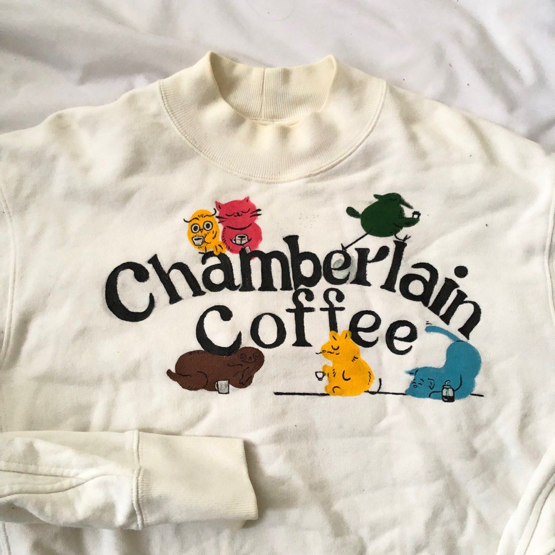 Emma chamberlain sales coffee hoodie