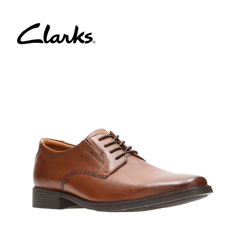 CLARKS Men s Tilden Plain Dark Tan Lea Wide Fit Men s Fashion