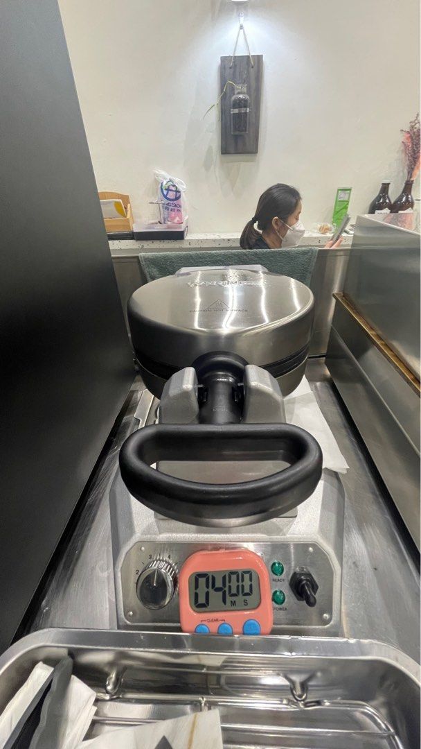 waring 300 waffle maker