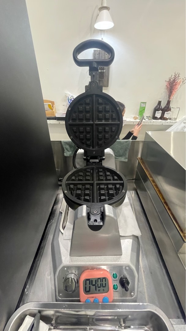 waring waffle maker replacement plates