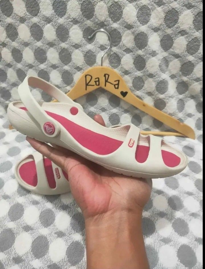 cleo crocs for women