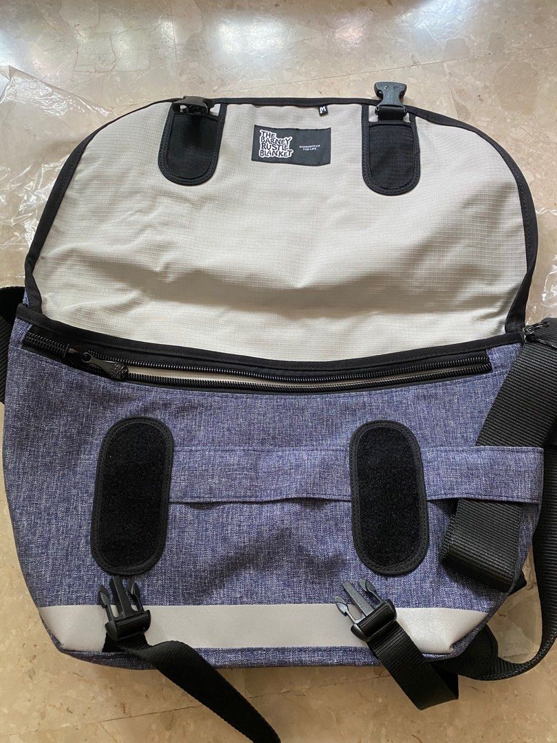 Crumpler Barney Rustle Blanket Medium Sling Bag Jetty Colour, Men's