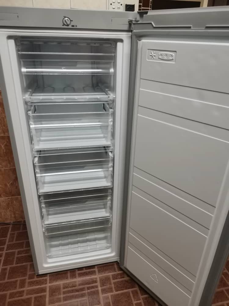 Deep Freezer Midea, TV & Home Appliances, Kitchen Appliances