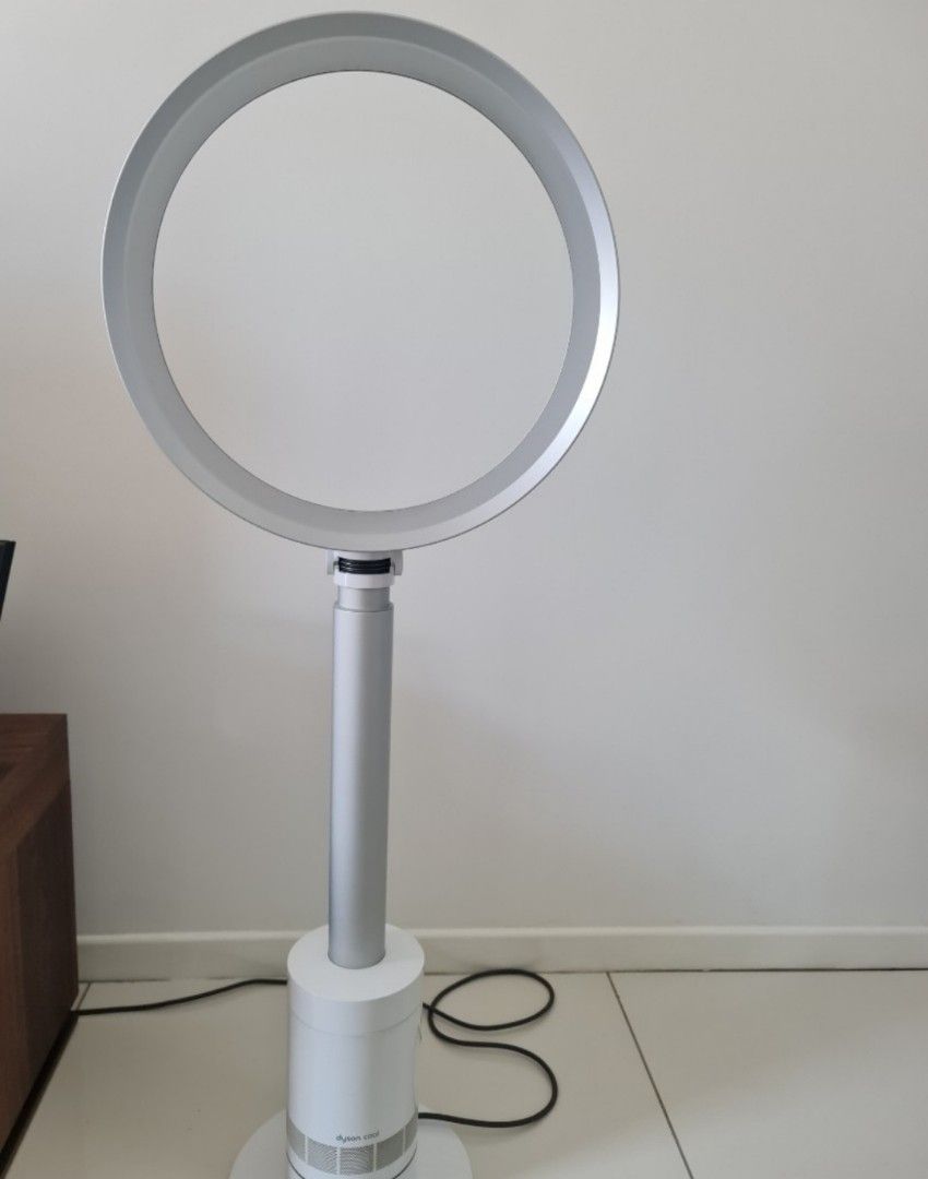 Dyson standing fan, Furniture & Home Living, Lighting & Fans, Fans on