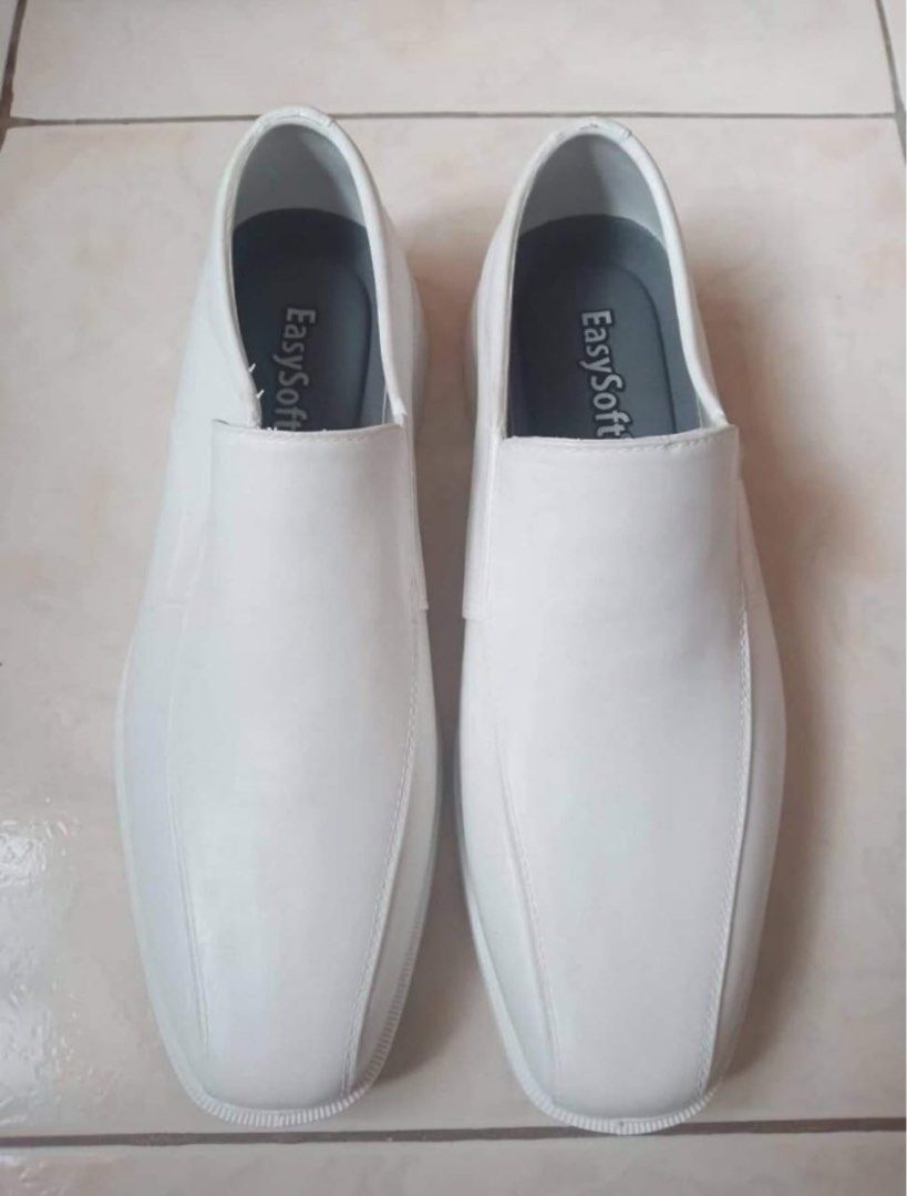 Easy soft top white shoes