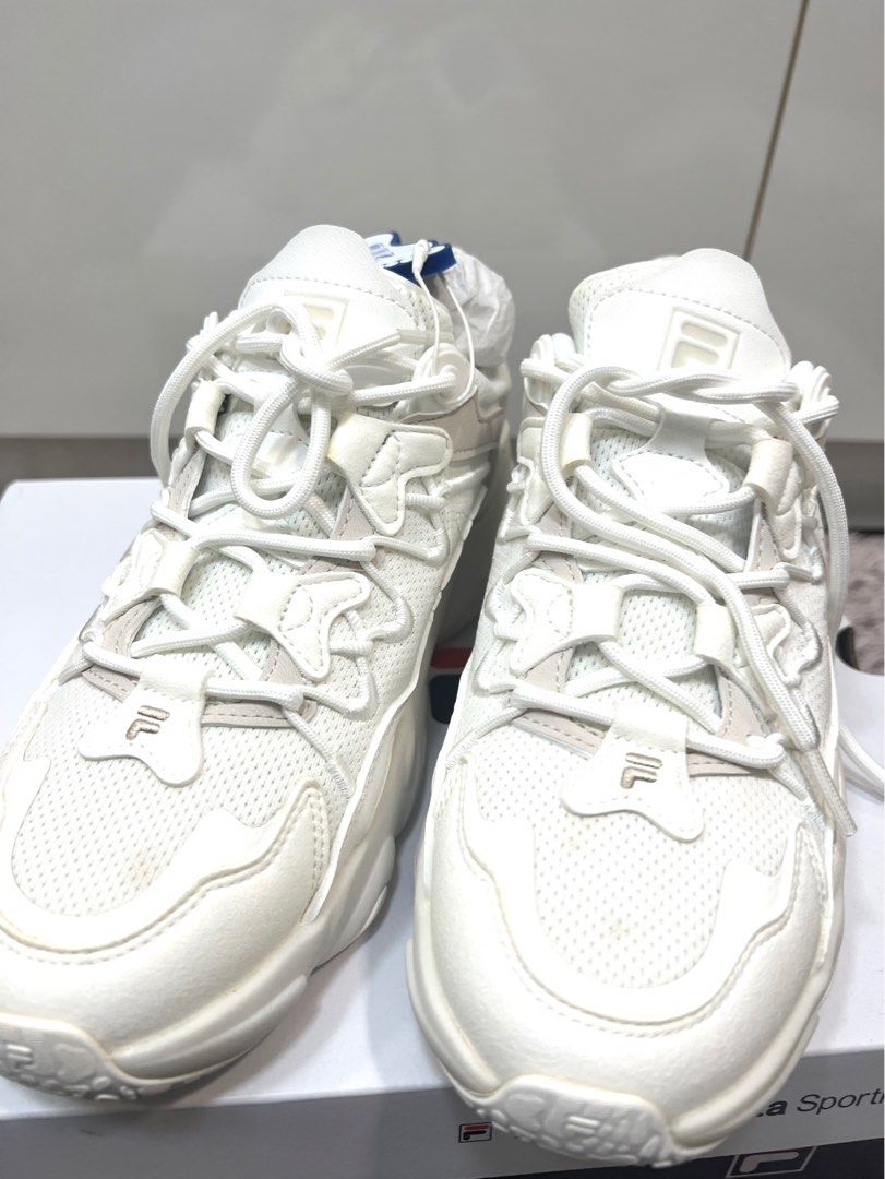 Fila heritage jagger II, Women's Fashion, Footwear, Sneakers on