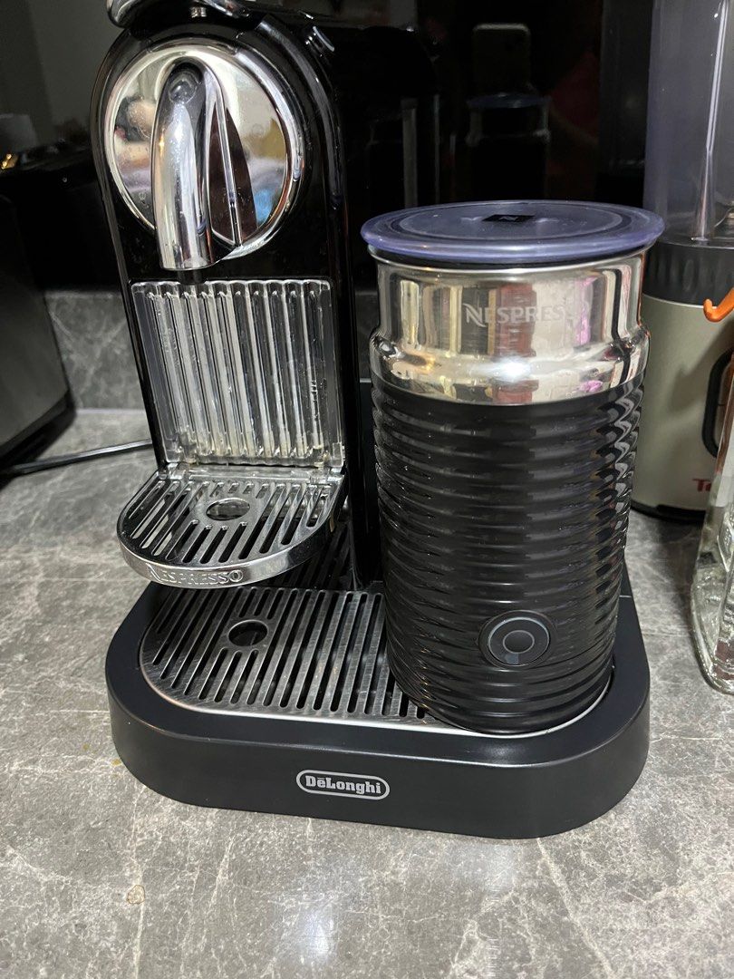 Full set Nespresso Machine+frother+delonghi tray, TV & Home Appliances
