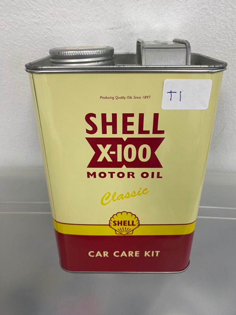 Heritage Canister Shell Shell X100 Motor Oil Classic Car Care Kit