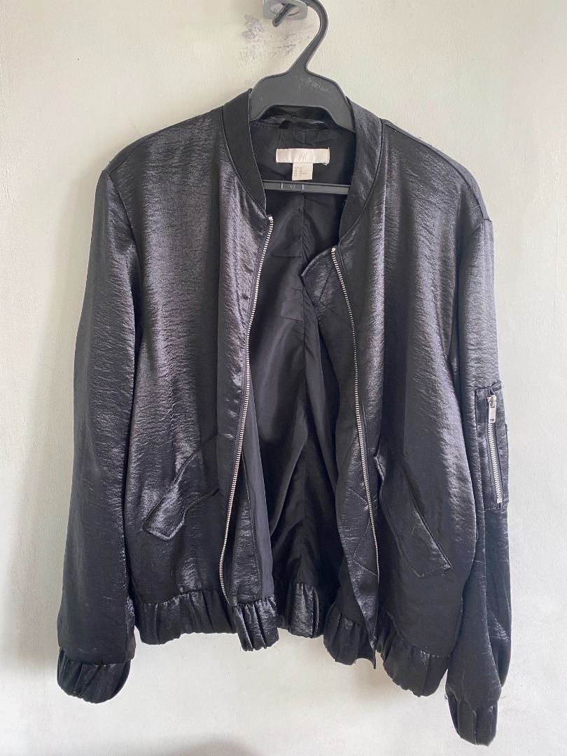 H&M oversized bomber jacket, Women's Fashion, Coats, Jackets and