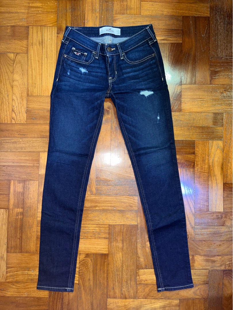 Dark blue deals jeans hollister