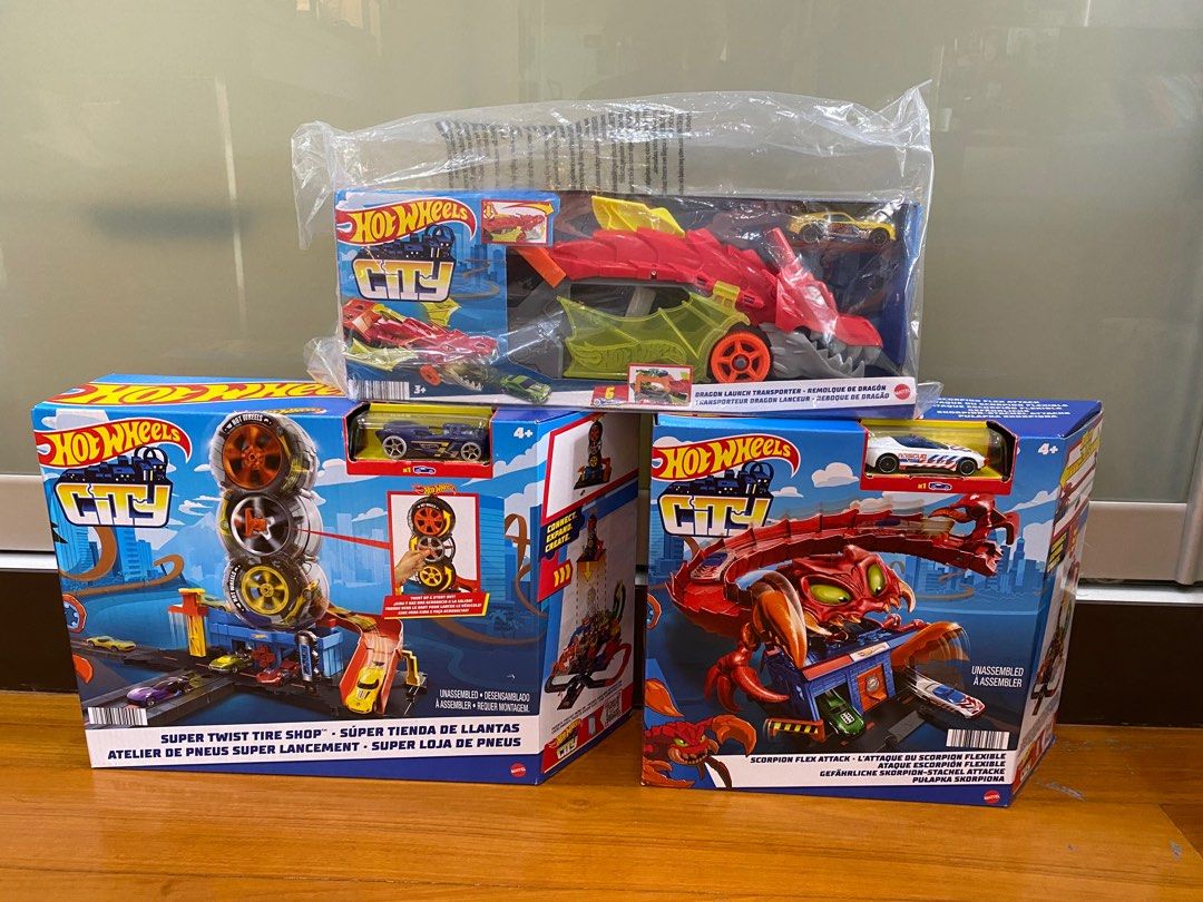Hot Wheels City playsets, Hobbies & Toys, Toys & Games on Carousell