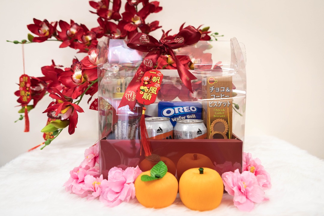 Huat Ah (CNY Hamper), Food & Drinks, Gift Baskets & Hampers on Carousell