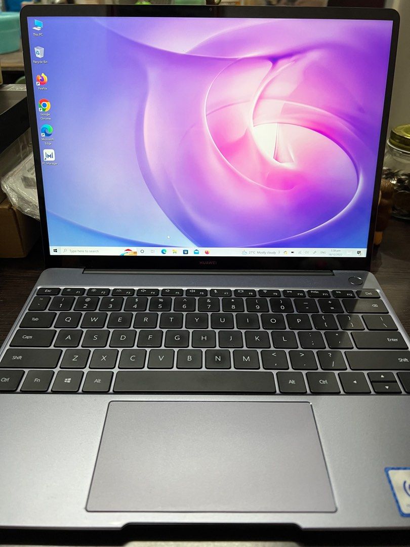Huawei MateBook X Pro Core i7 10th gen (Category: Laptops & Notebooks) located in Cainta. Submitted by ipotchgadget (Listing ID 1204464584, Image 2). Description: For Sale Or Swap My personal Laptop Huawei Matebook X Pro 512gb SSD 16gb RAM intel Core i7 10th Gen Window 11 Pro 64-Bit intel(R) Core(TM) i7-10510U CPU @ 1.80GHz (8 CPUs) ~ 2.3GHz 16gb of RAM memory 512gb SSD Intel(R) UHD Graphic 3000 x 2000 (32bit)(60Hz) Resolution 2gb Video Card Nvid