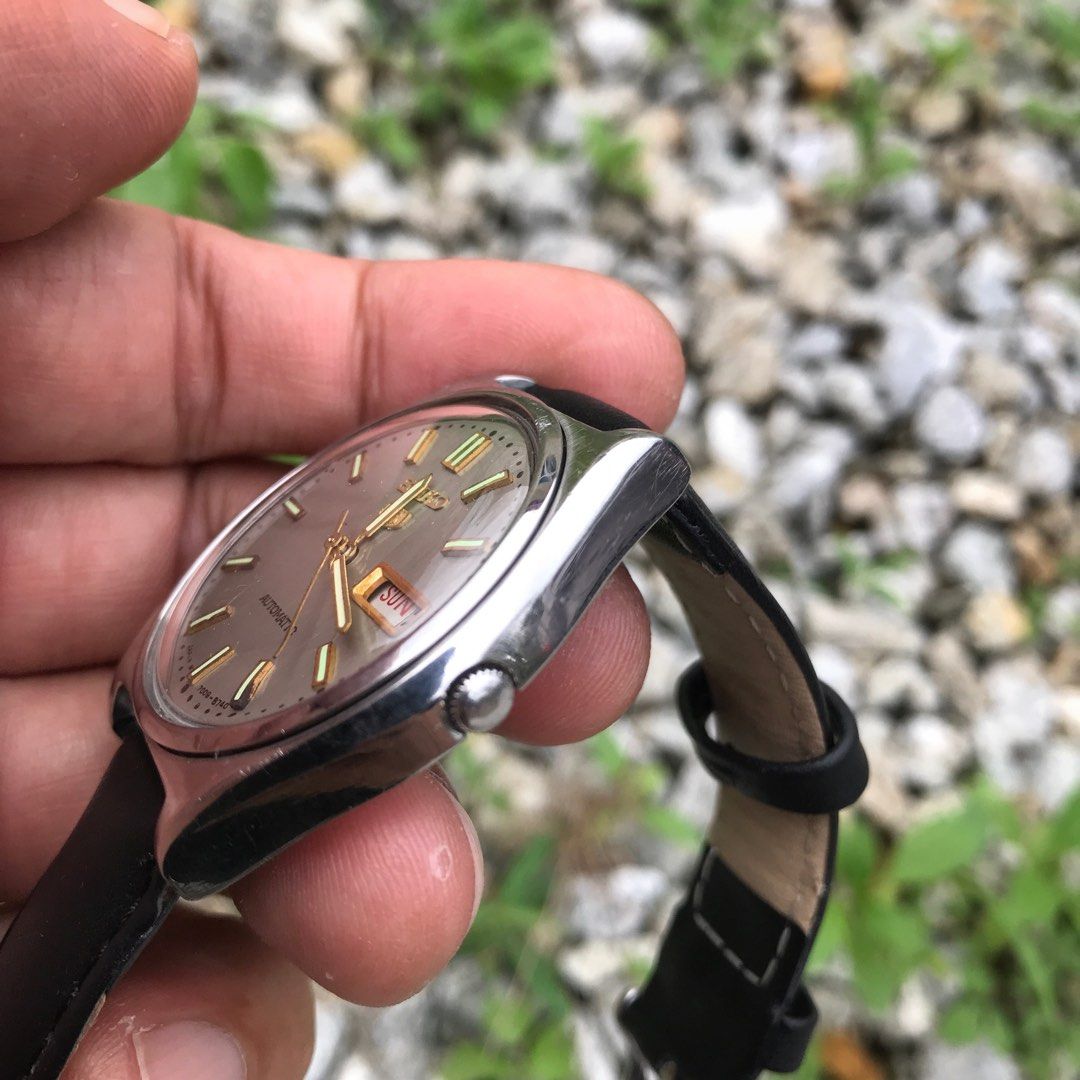 Jam automatic on sale seiko