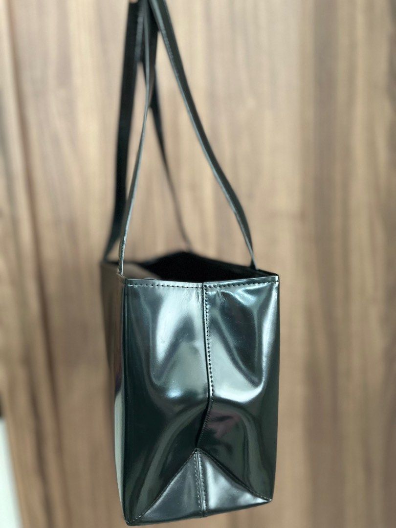 Buy Kate Spade Sam Icon Metallic Patent Leather Mini Hobo Bag in Starlight  Spazzola Online in India - Etsy