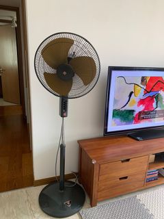 (Category: ) located in . Submitted by lanweibo222 (Listing ID 1204457607, Image 1). Description: .