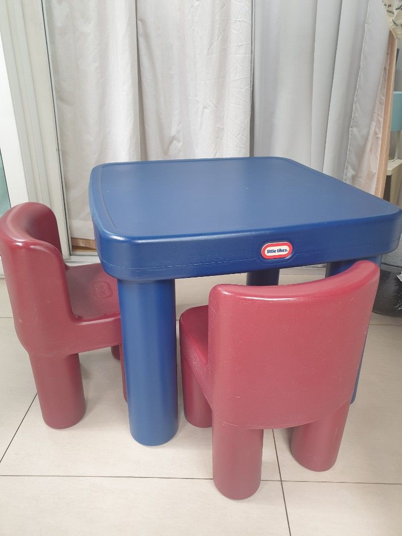 Little Tikes Table and 2 Chairs, Babies & Kids, Baby Nursery & Kids Furniture, Kids' Tables