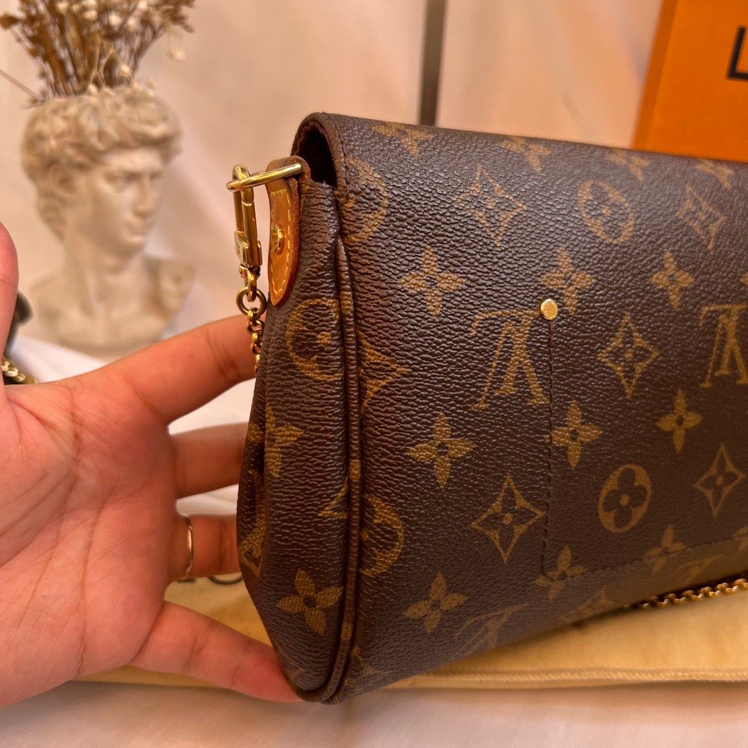 Louis Vuitton Favorite Monogram (MM)  FL4104, Luxury, Bags & Wallets on  Carousell