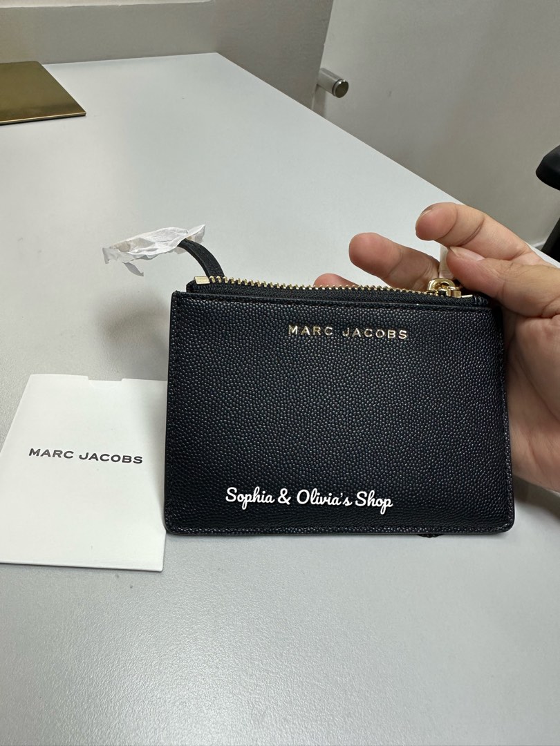 Marc Jacobs Card holder, Women's Fashion, Bags & Wallets, Wallets