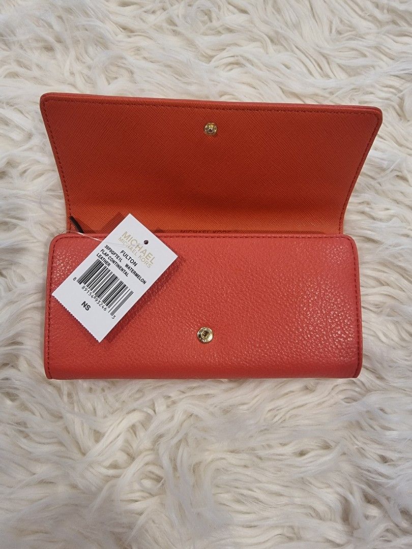 Michael kors watermelon top wallet